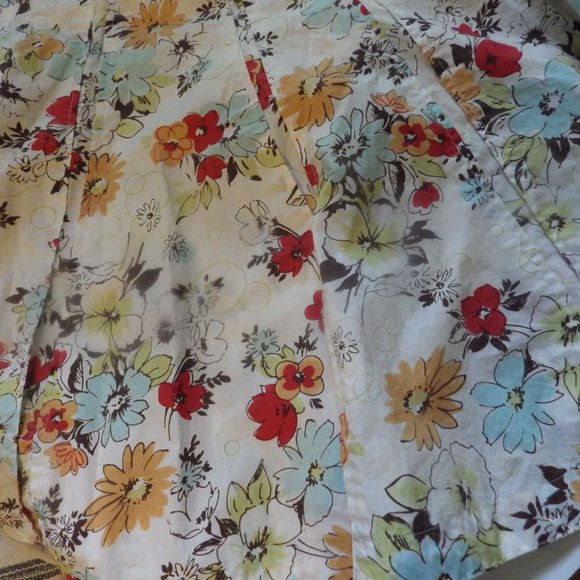CAbi Skirt Fit and Flare Cotton Floral Size 8 - Picture 6 of 7